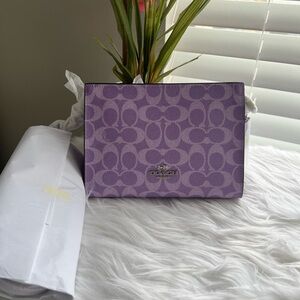 Coach Iris slim crossbody